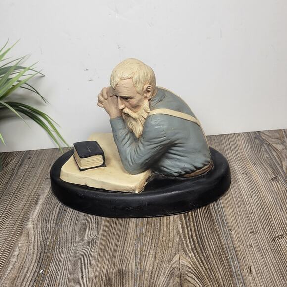 Vintage Old Man Praying Universal Statuary 918 Figurine 1989 - Picture 1 of 7